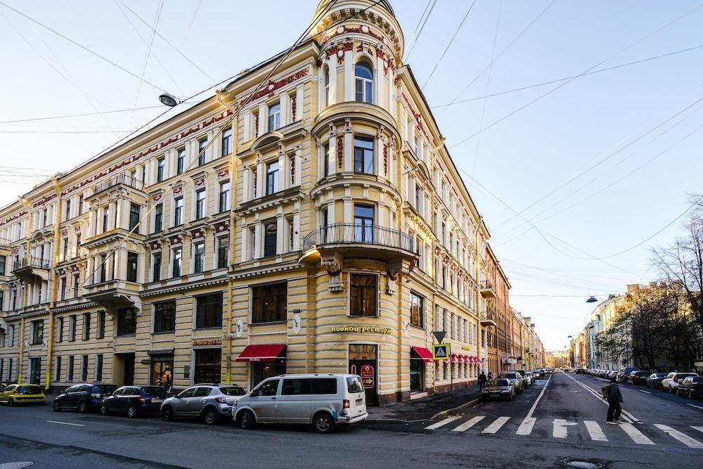 Atrium Hotel Saint Petersburg Exterior photo